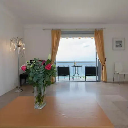 Apartment Grand Large Yhoost Cannes